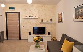 Submarine Apartment Spa n Pool ALEZZI Beach resort